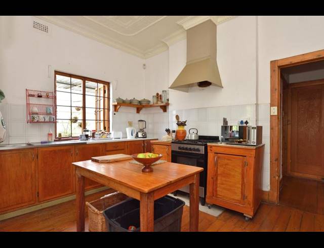 3 BEDROOM HOUSE FOR SALE IN KENSINGTON